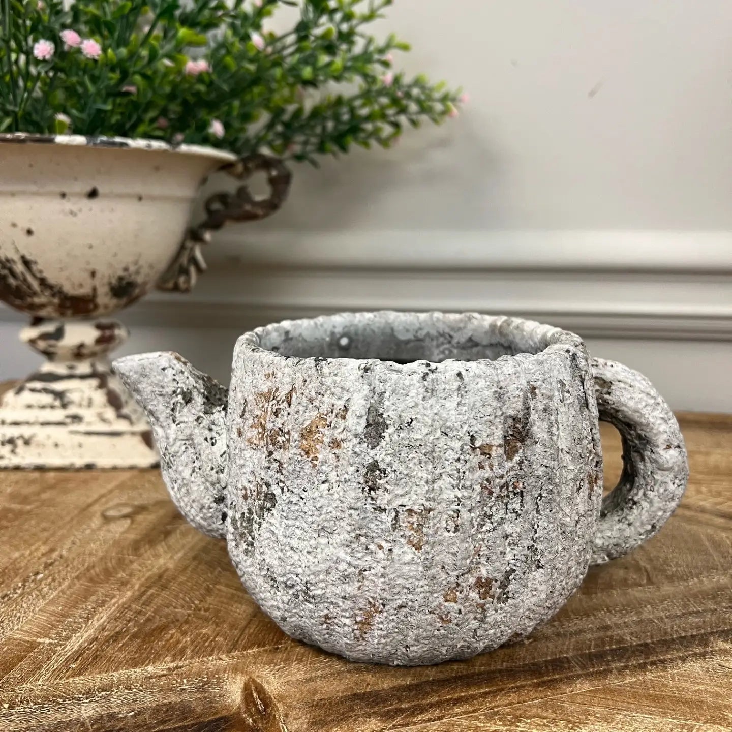 Vagabond Vintage - Cement Rustic Teapot Planter
